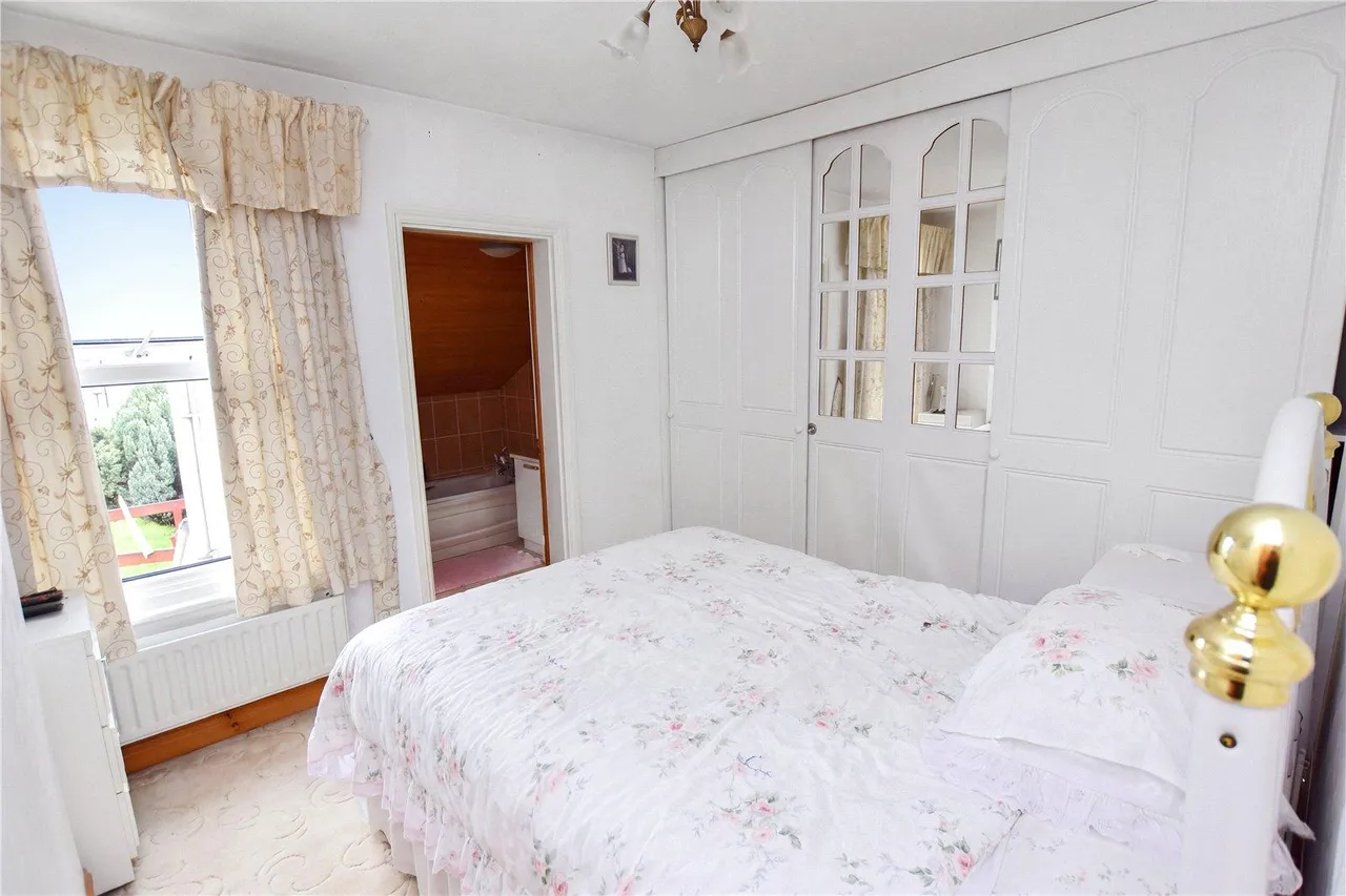 Erith Road, DA7, photo 6