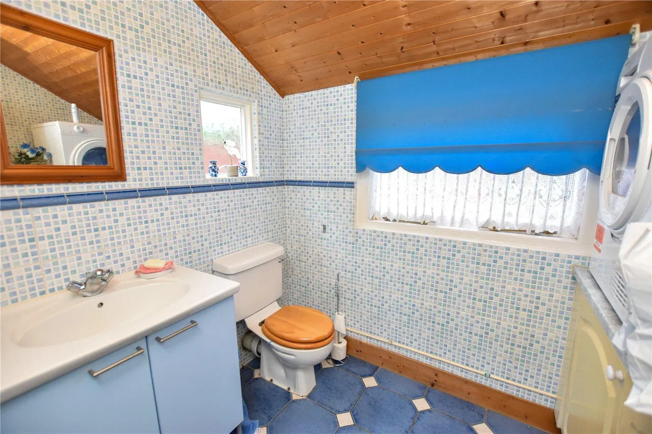 Erith Road, DA7, photo 10