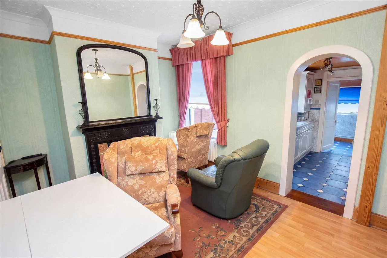 Erith Road, DA7, photo 9