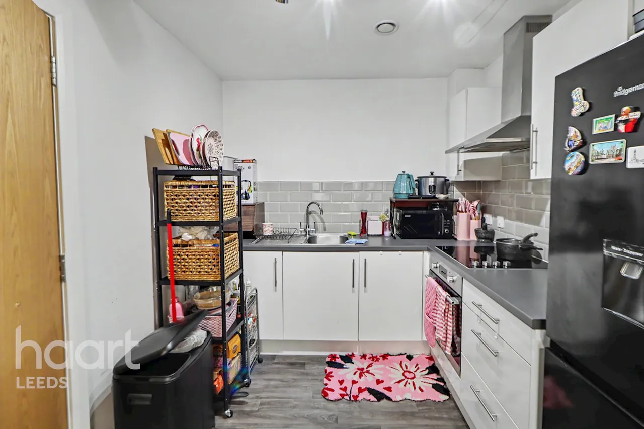 Skinner Lane, Leeds, LS7, photo 4