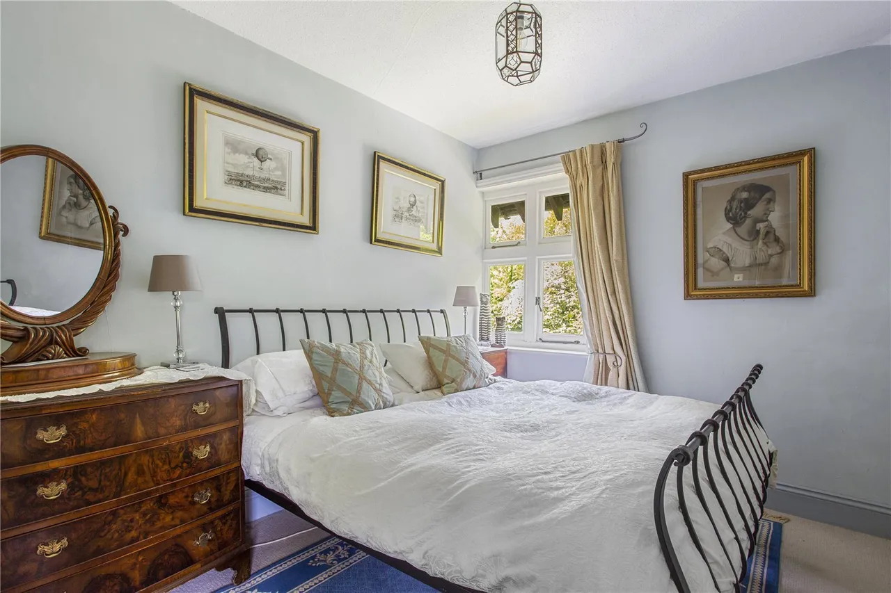Station Approach, Ardingly, RH17, photo 9