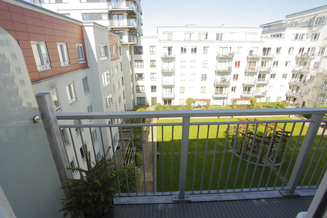 Flat 103, Amelia House, 11 Boulevard Drive, London, photo 5