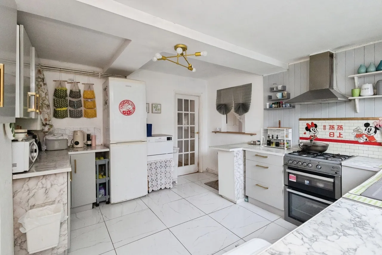 Maple Avenue, Audenshaw, M34, photo 9