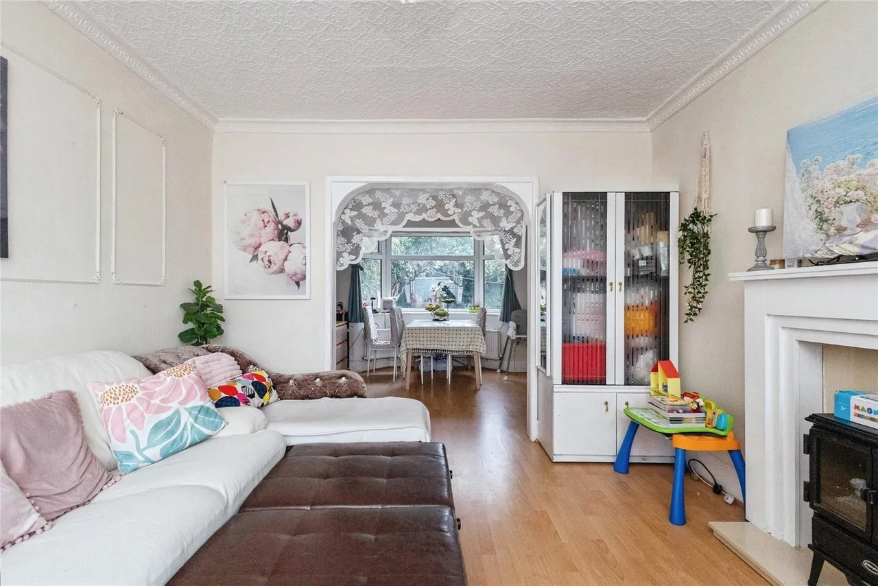 Maple Avenue, Audenshaw, M34, photo 4