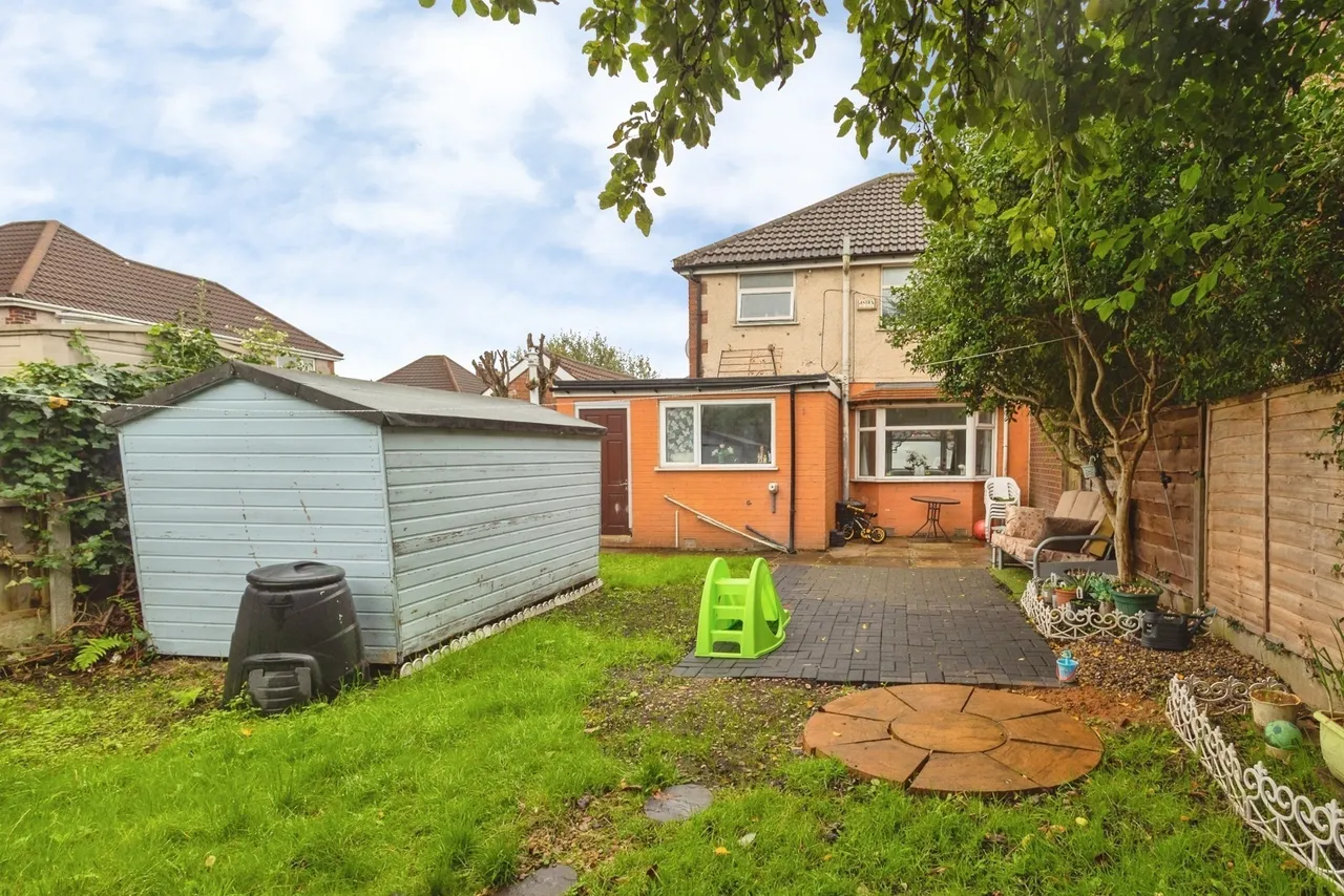 Maple Avenue, Audenshaw, M34, photo 18