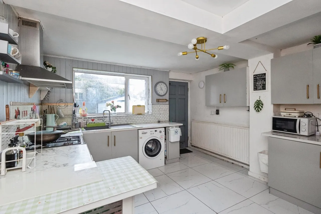 Maple Avenue, Audenshaw, M34, photo 8
