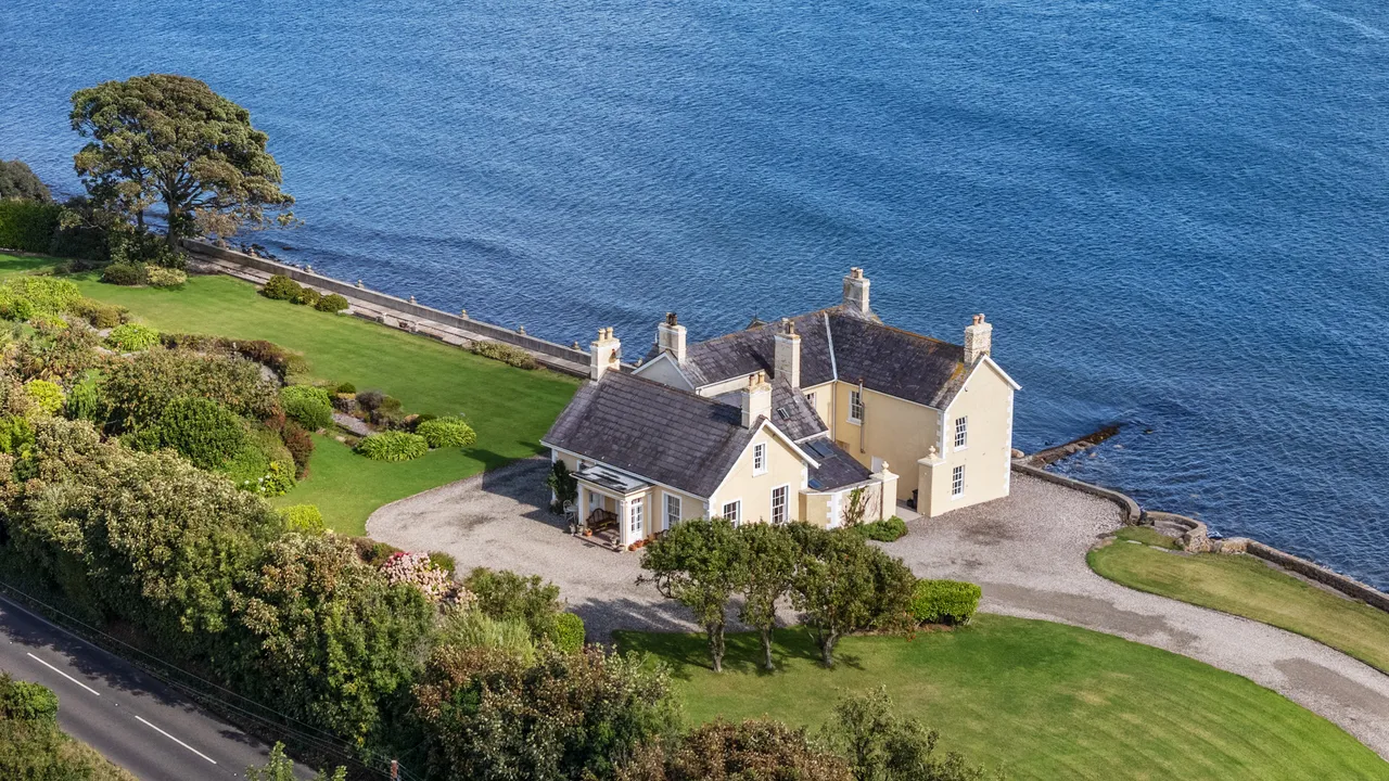 Coast Road, Droagh, photo 3