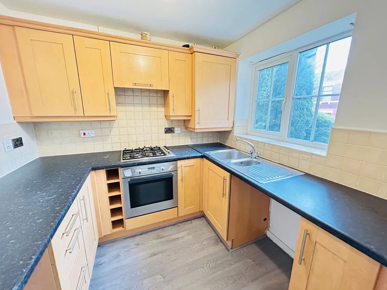 Royal Drive, Fulwood, Preston, Lancashire, PR2 3AX, photo 3