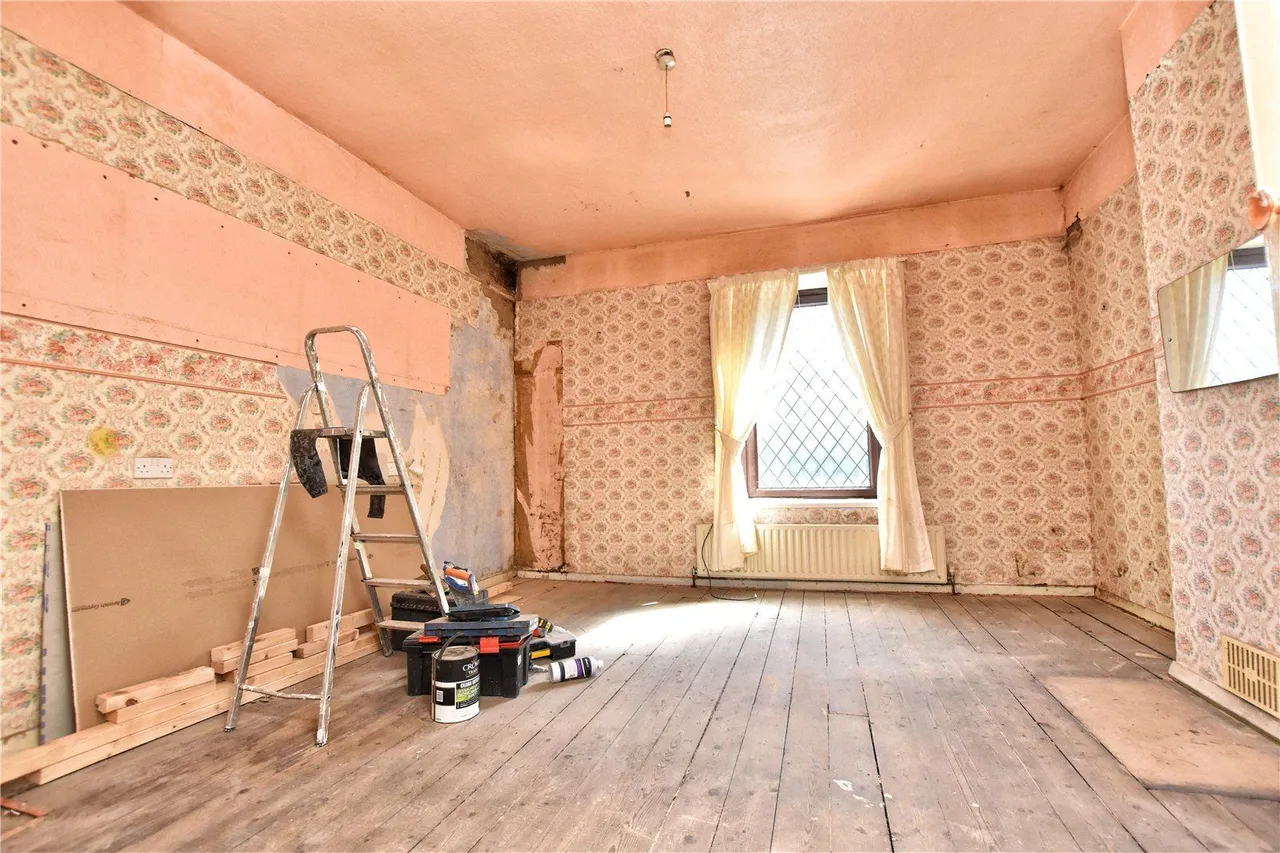 Market Street, Whitworth, OL12, photo 11