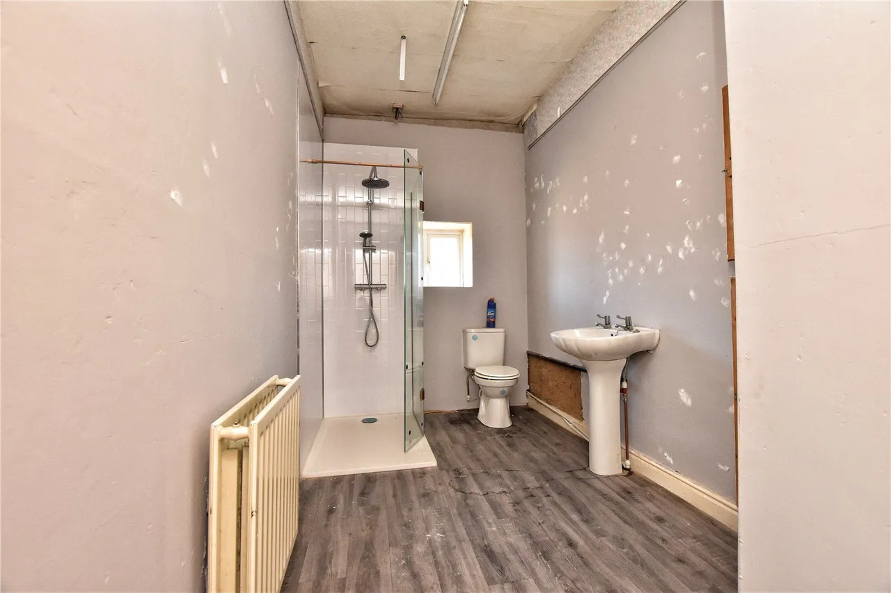 Market Street, Whitworth, OL12, photo 17