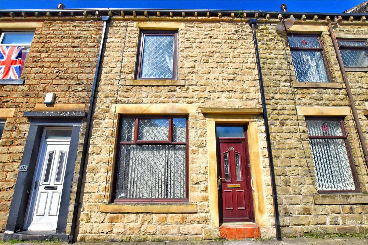 Market Street, Whitworth, OL12, photo 2