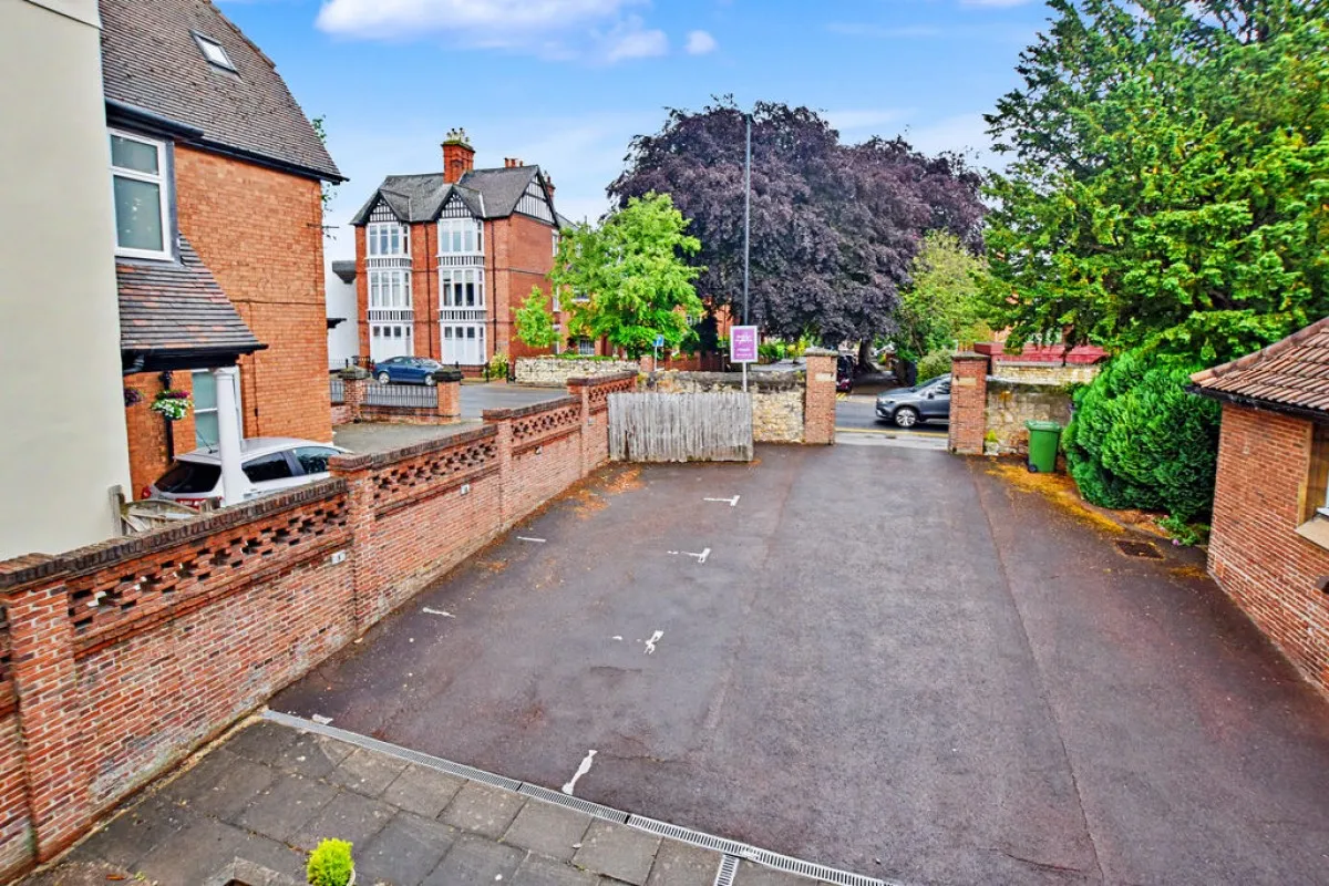 Church Lane, Uphill, photo 12