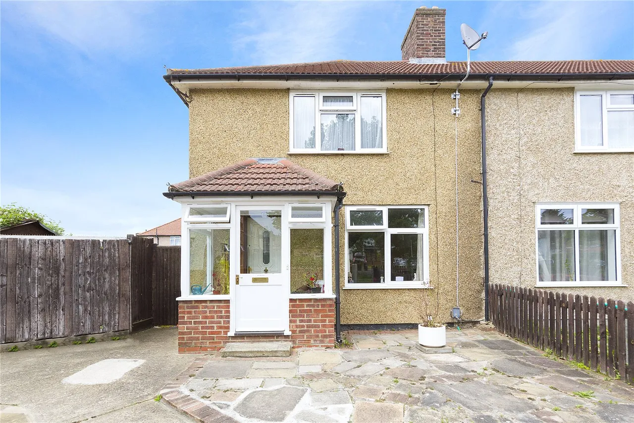 3 bed house for sale, Dagenham, RM9