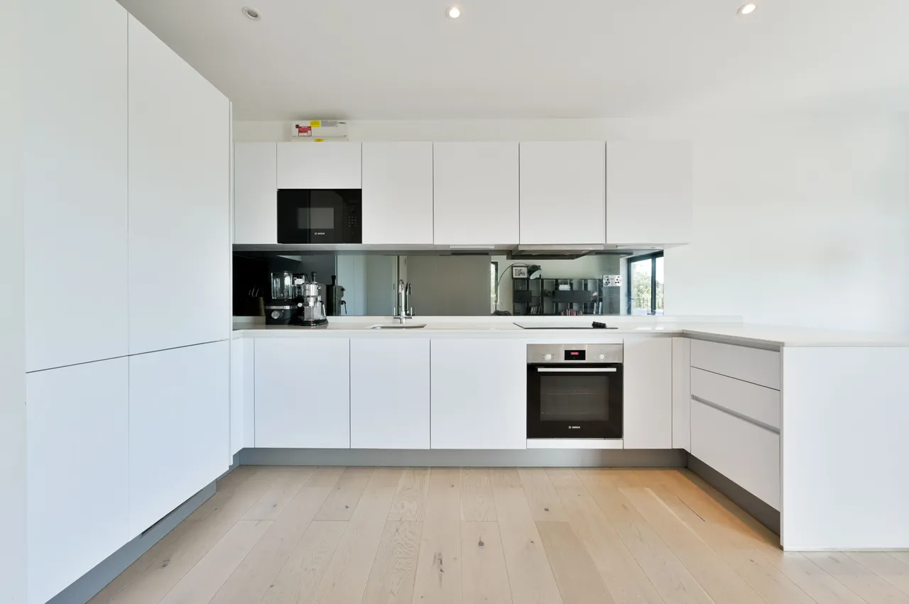 Flat 7, 34 Gunnersbury Avenue, LONDON, photo 5