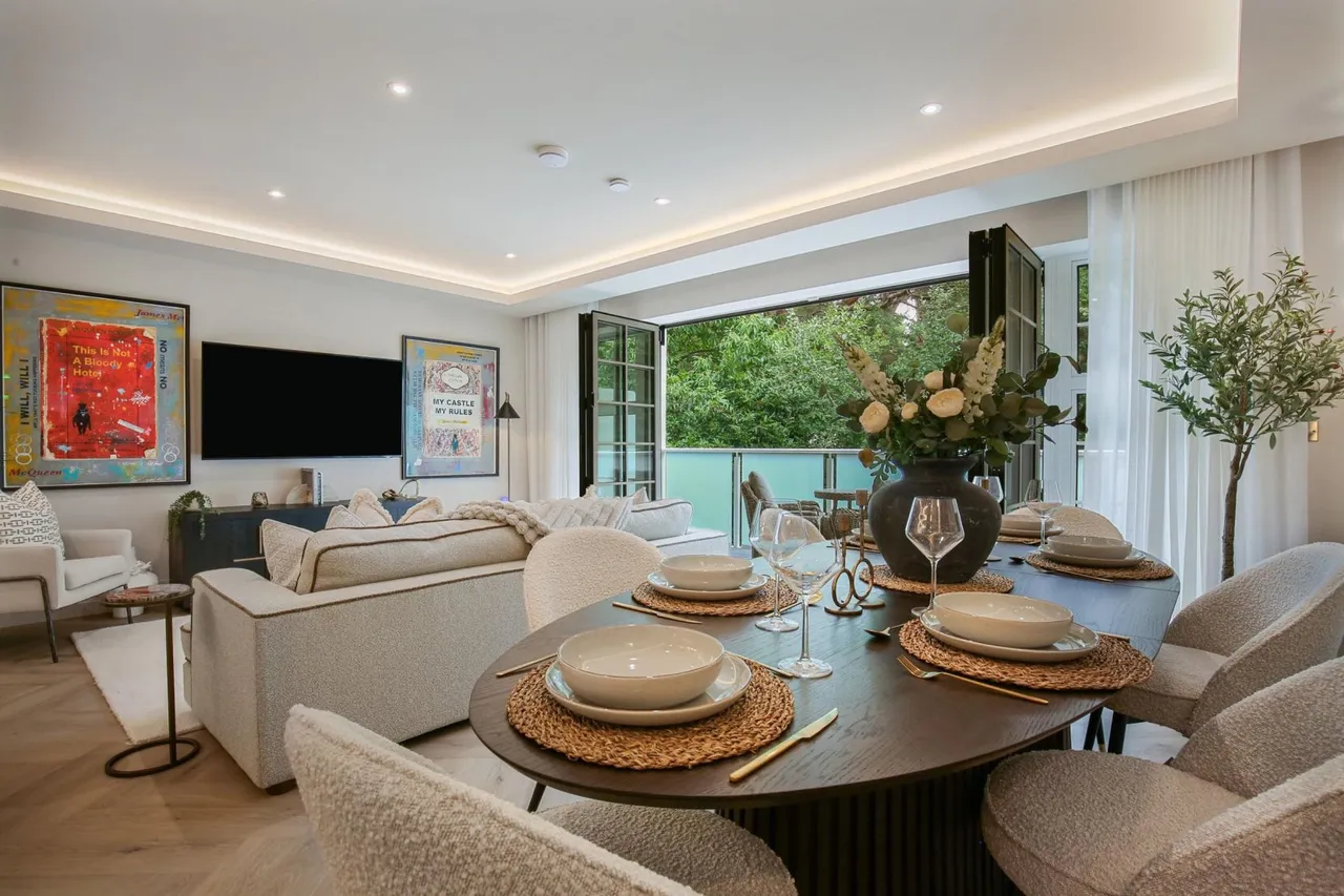 Coronation Road, Ascot, Berkshire, SL5 9LQ, photo 7