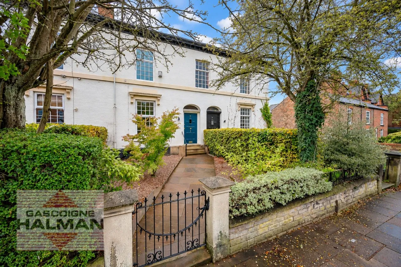 4 bed house for sale, Northenden Road, Sale