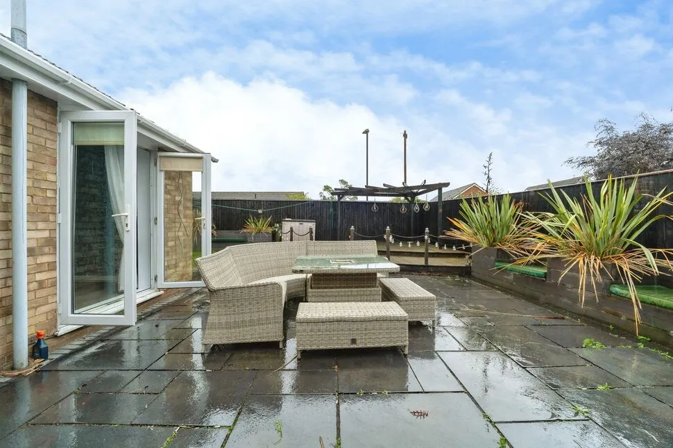 Westwood Road, Healing, DN41, photo 21