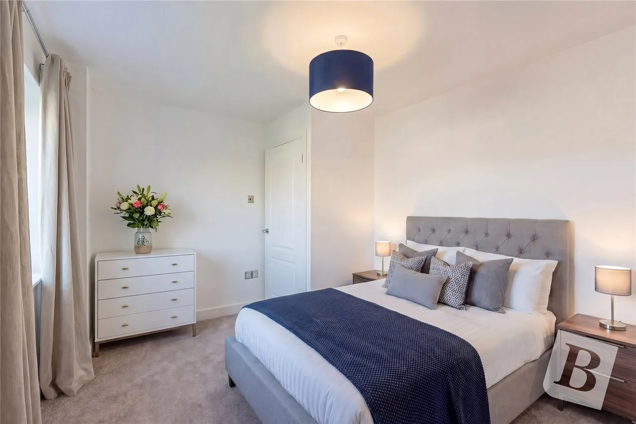 Tangmere Crescent, Hornchurch, RM12, photo 5
