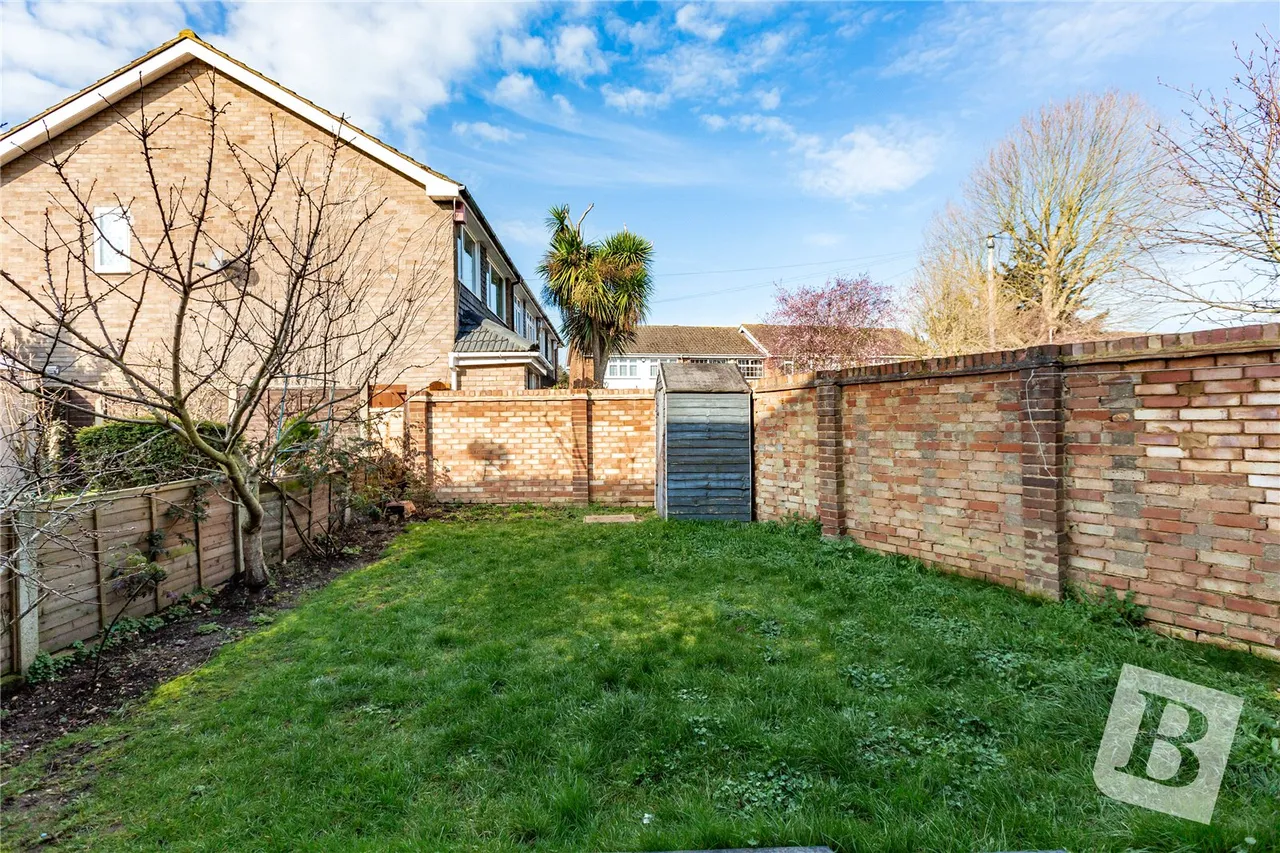 Tangmere Crescent, Hornchurch, RM12, photo 11