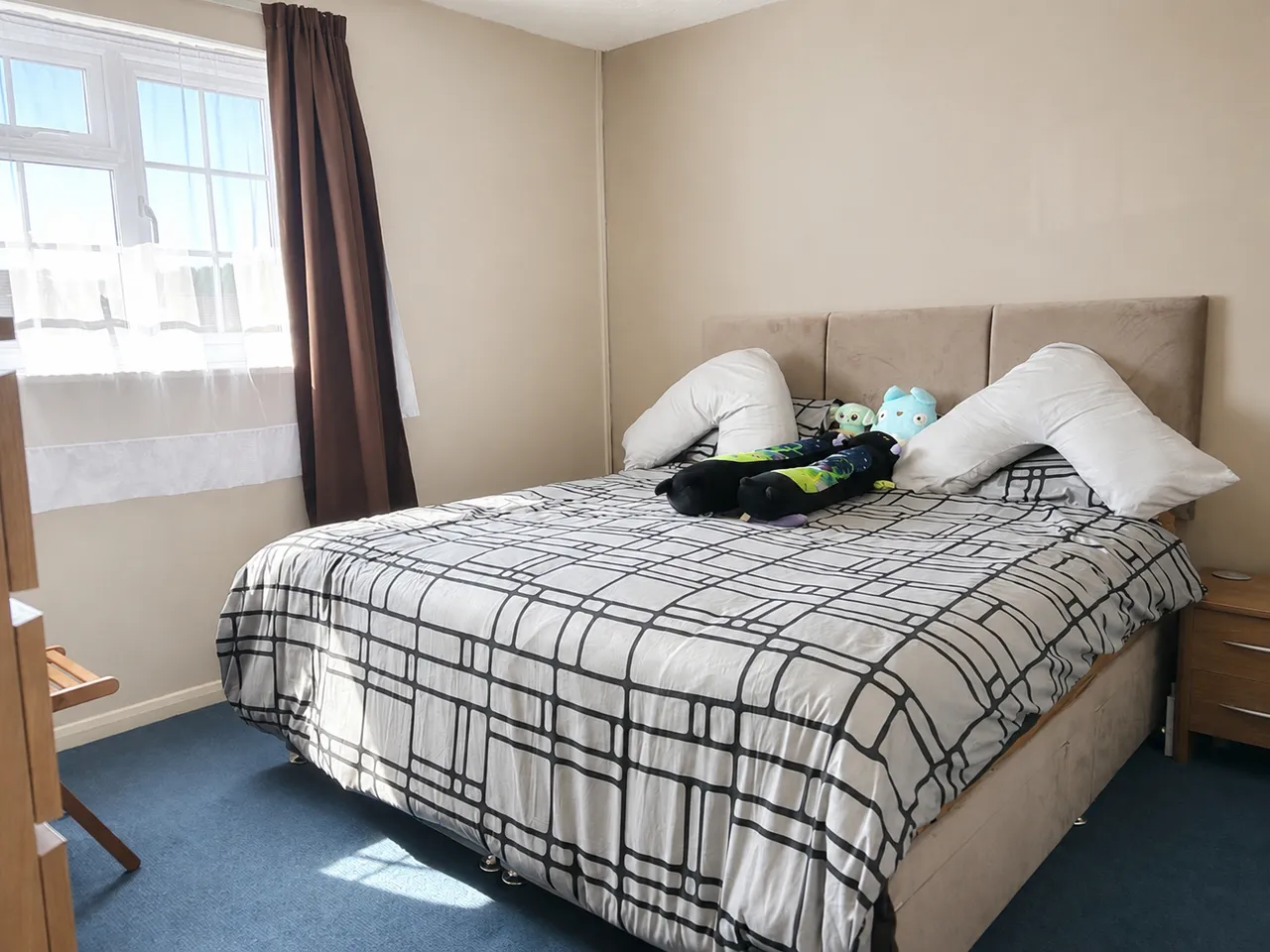 Longs Drive, Yate, BS37, photo 4