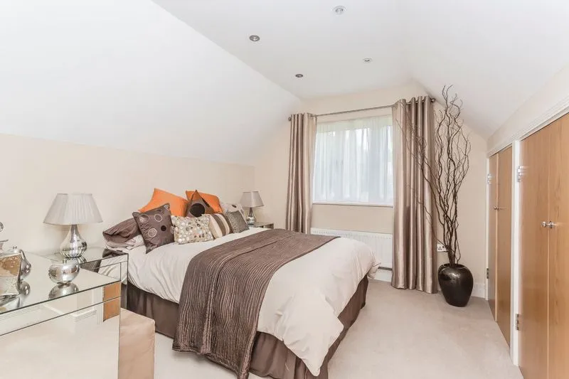 Church Road, Kenley CR8 5DU, photo 11
