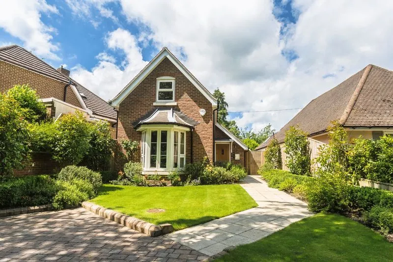 2 bed house for sale — Church Road, Kenley CR8 5DU