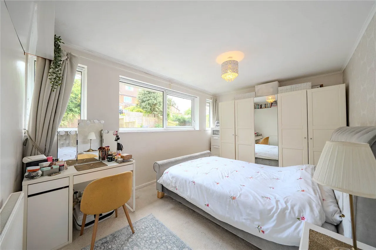 Brackenwood Close, Leeds, LS8, photo 8
