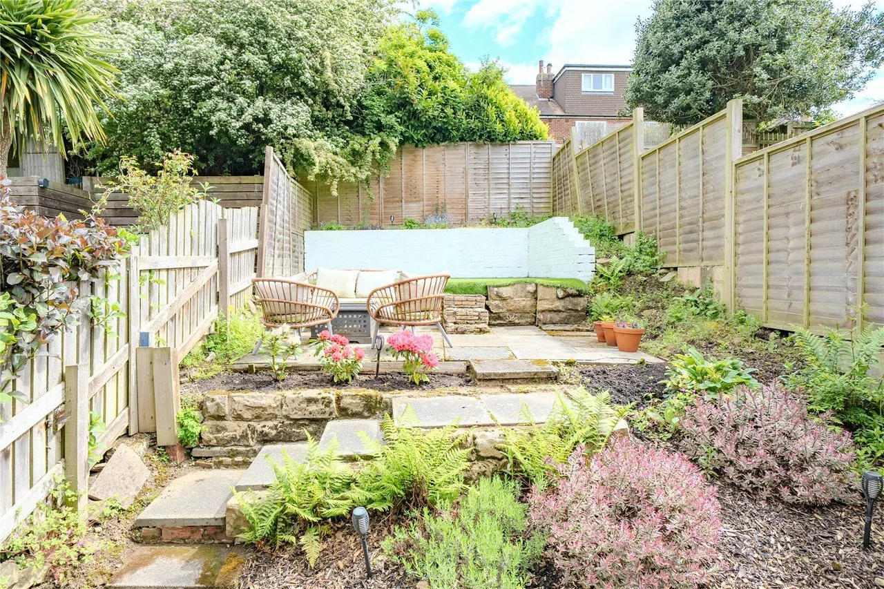 Brackenwood Close, Leeds, LS8, photo 10