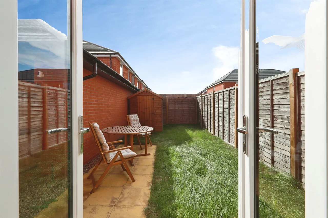White Lias Way, Upper Lighthorne, CV33, photo 22