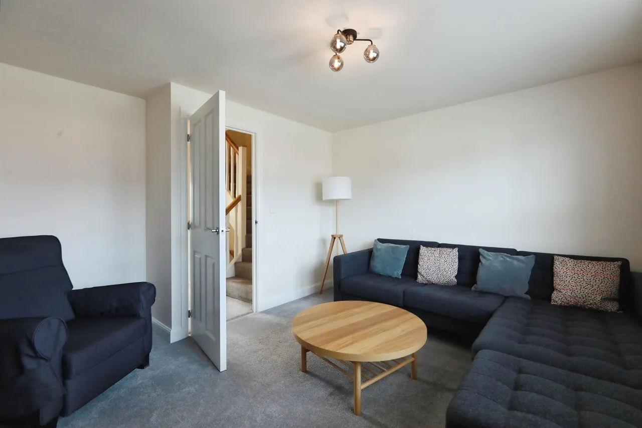 White Lias Way, Upper Lighthorne, CV33, photo 12