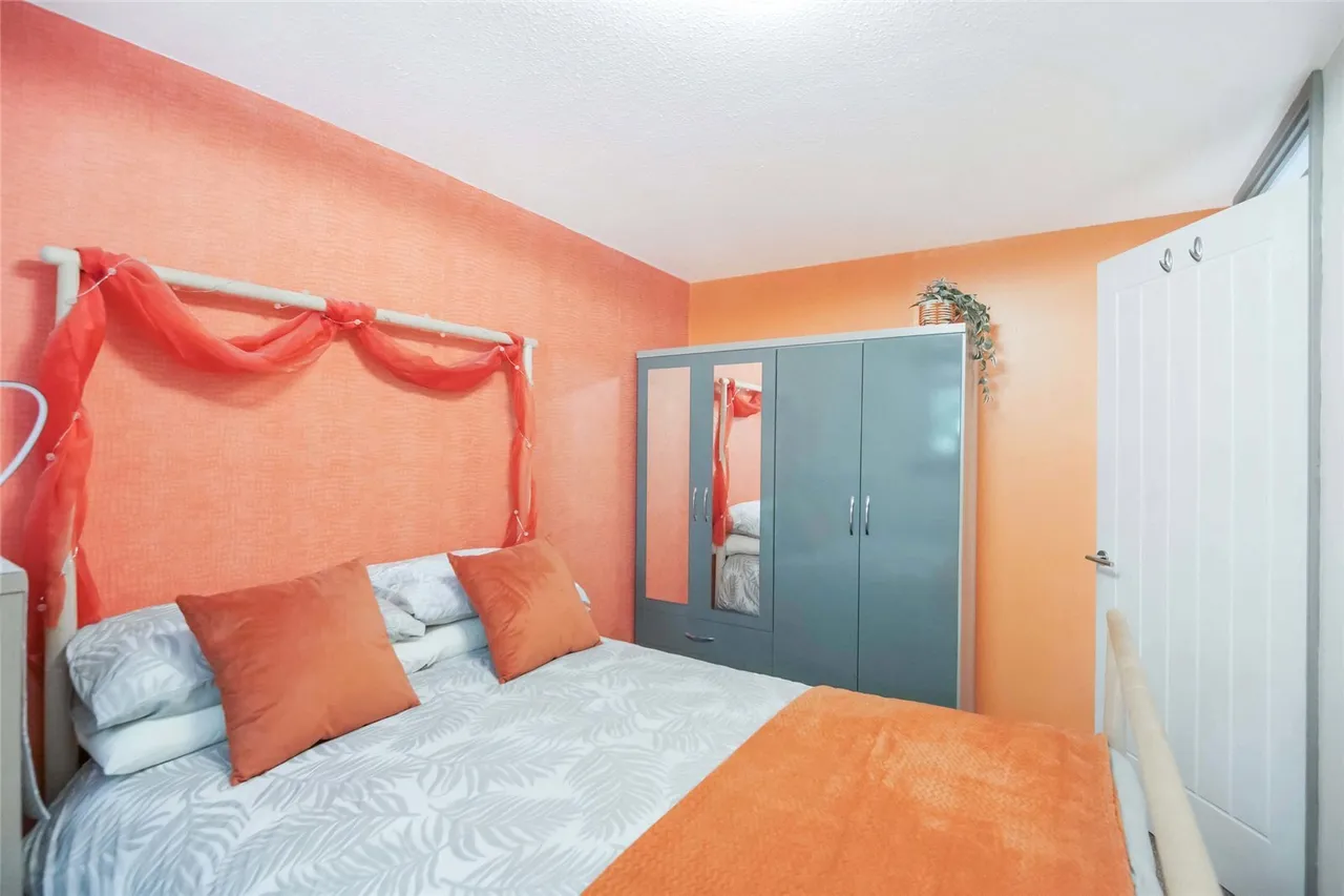 Upper Bourtree Court, Rutherglen, Glasgow, South Lanarkshire, G73, photo 11