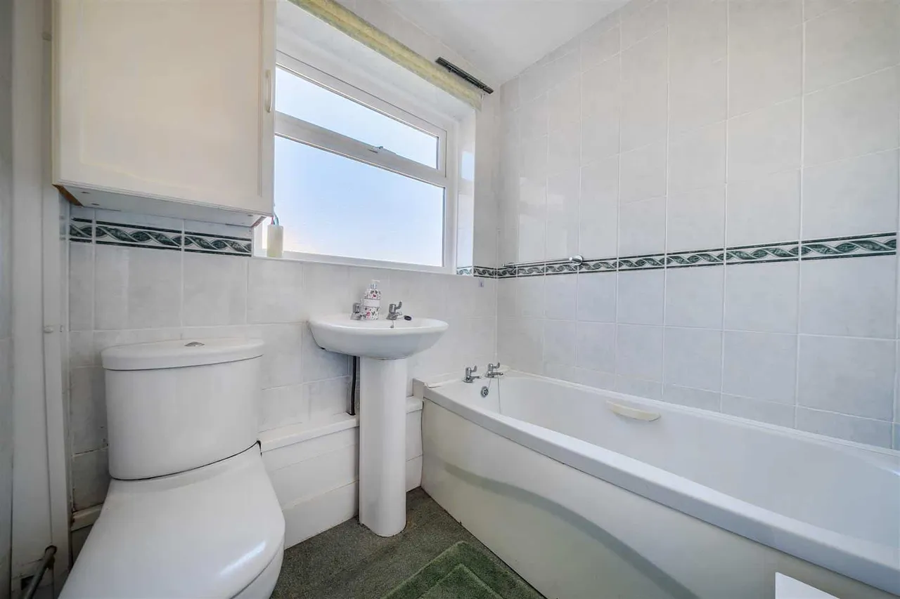 Wilkes Road, Broadstairs, Kent, CT10 2HL, photo 15