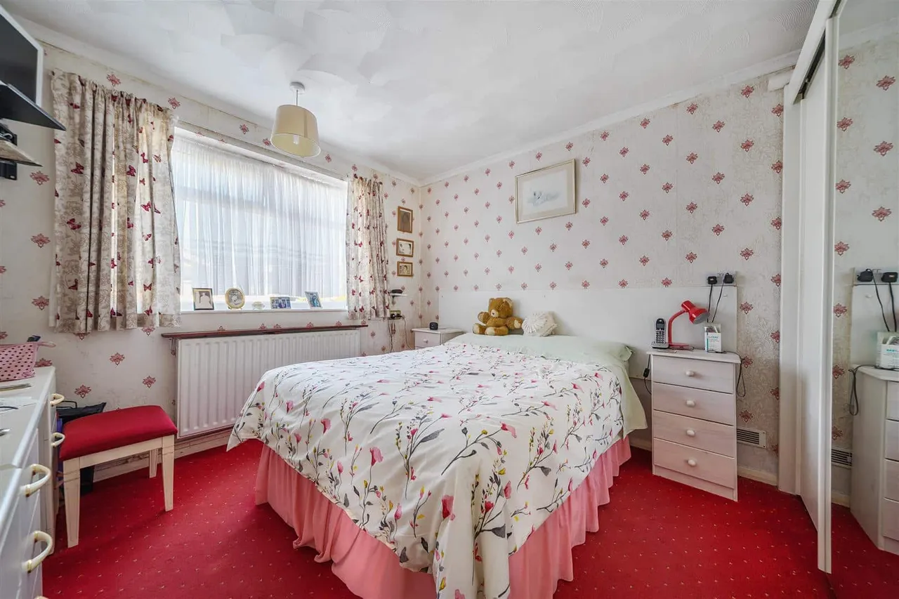 Wilkes Road, Broadstairs, Kent, CT10 2HL, photo 16