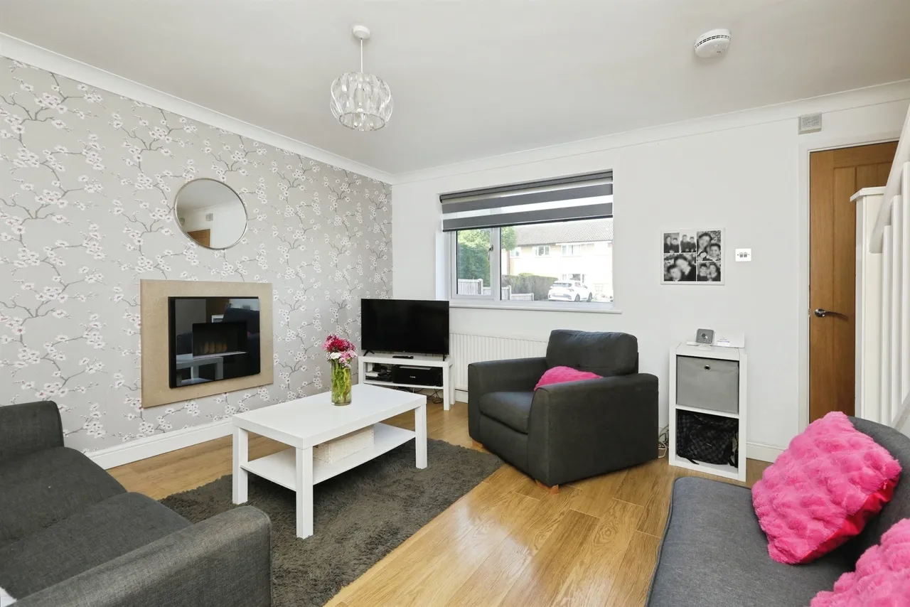 Furness Close, Dinnington, Sheffield, photo 6