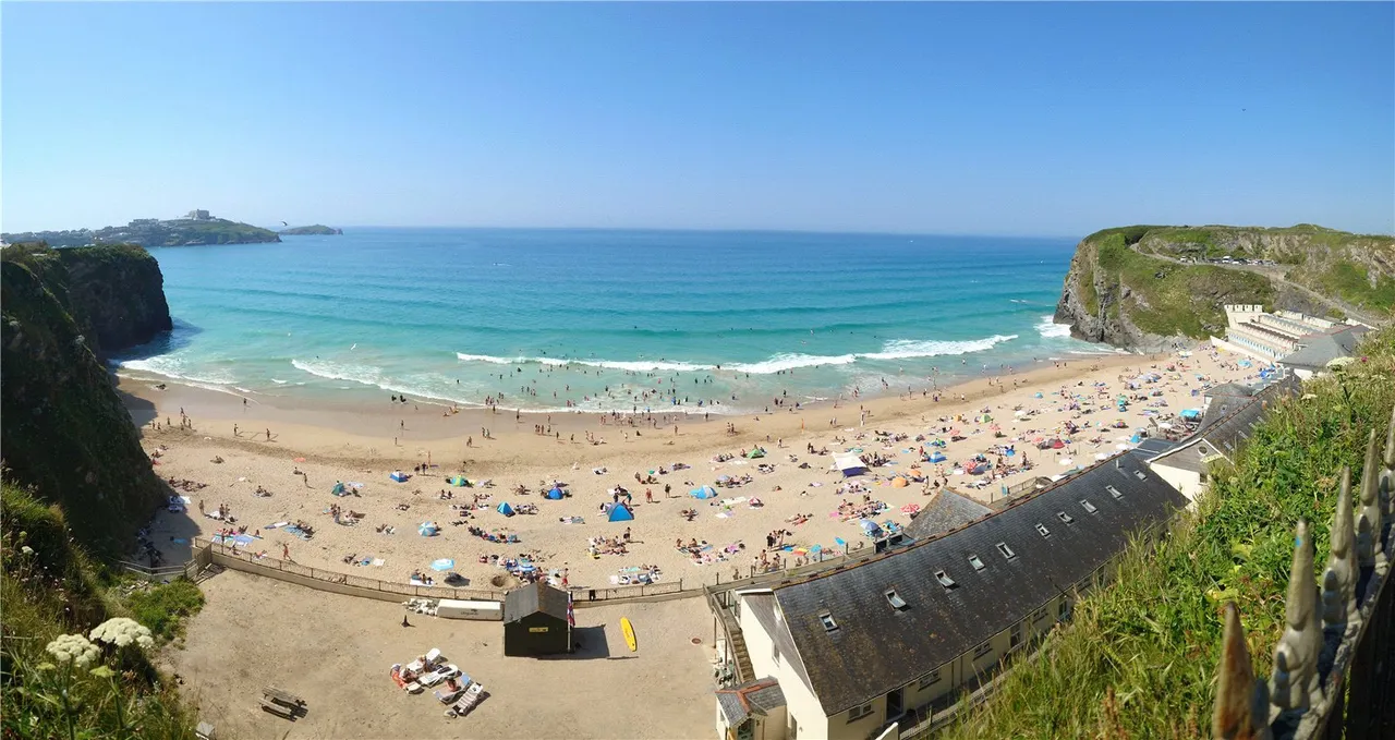 Cliff Edge II, Narrowcliff, Newquay, Cornwall, TR7 2FX, photo 10