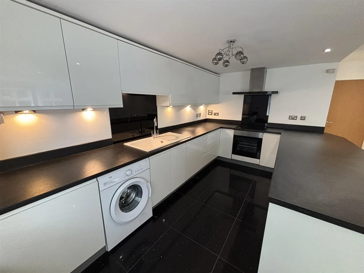 Barlow Moor Road, West Didsbury, M20, photo 7
