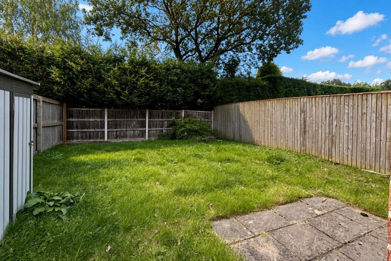 Lawnhurst Close, Cheadle, photo 10