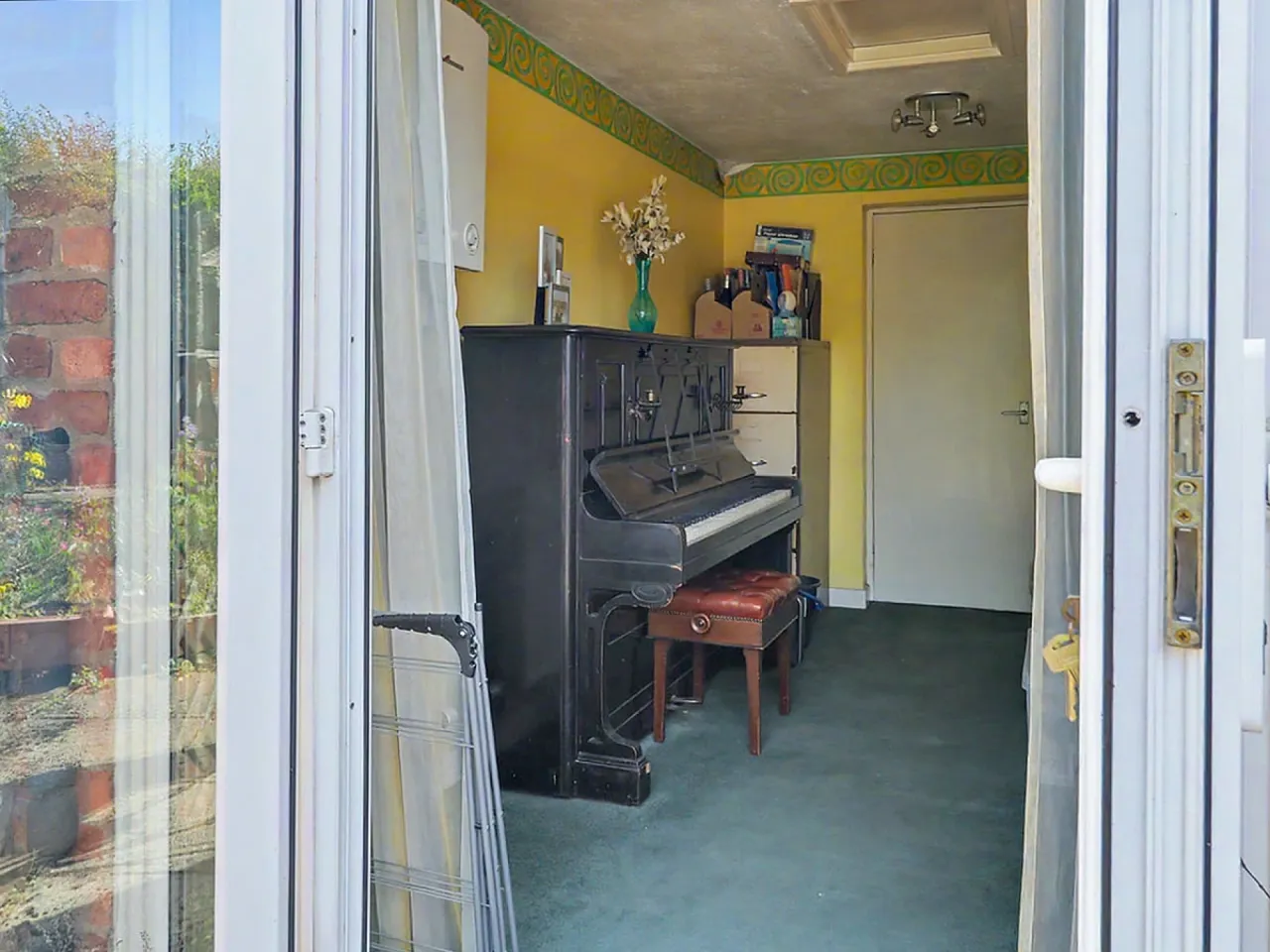 Hartford Road, Northwich, photo 6
