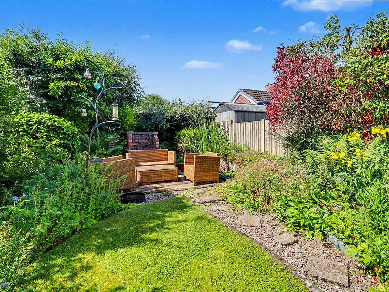 Hartford Road, Northwich, photo 5