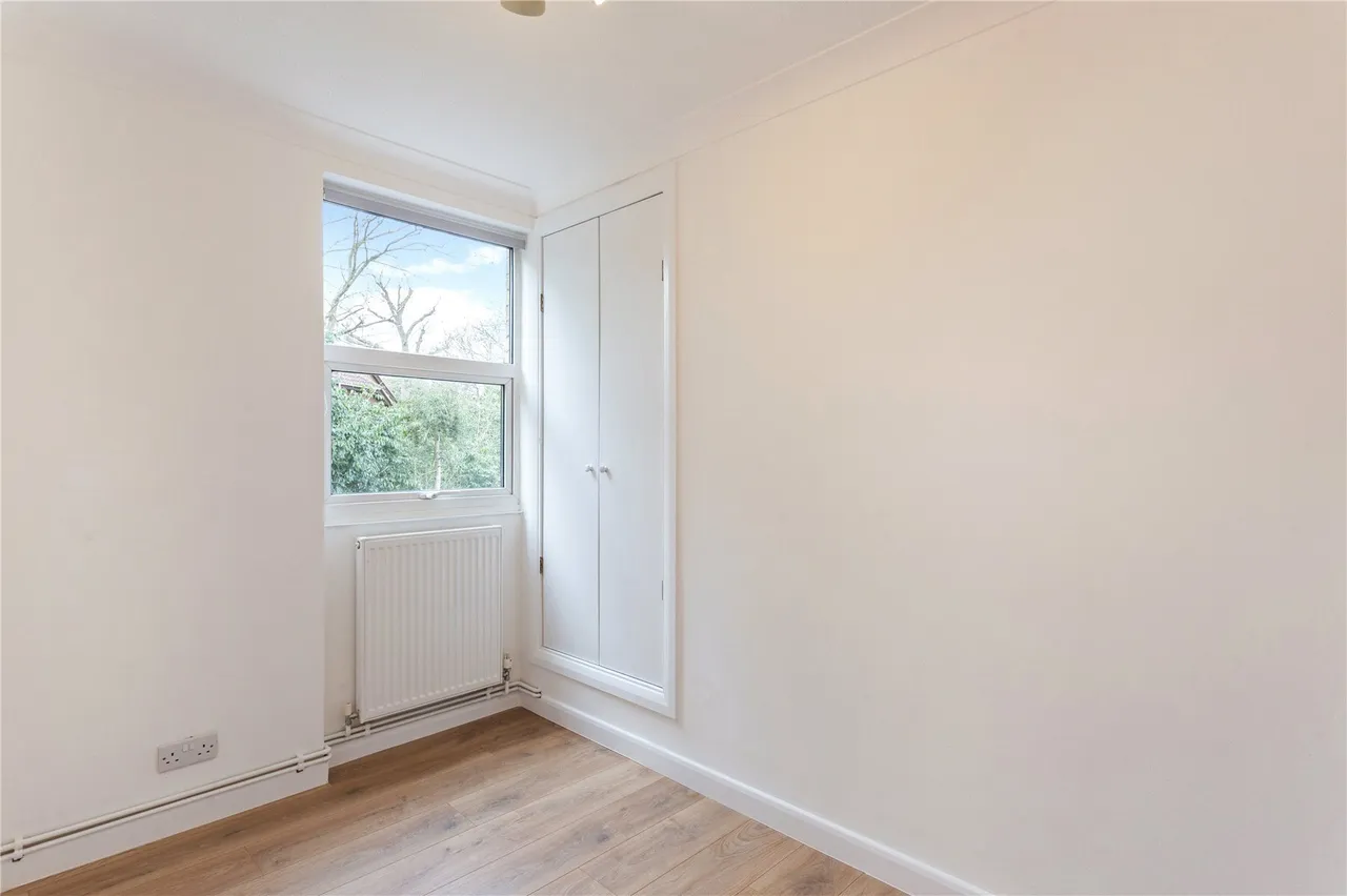 Woodview Court, Queens Road, Weybridge, KT13, photo 11