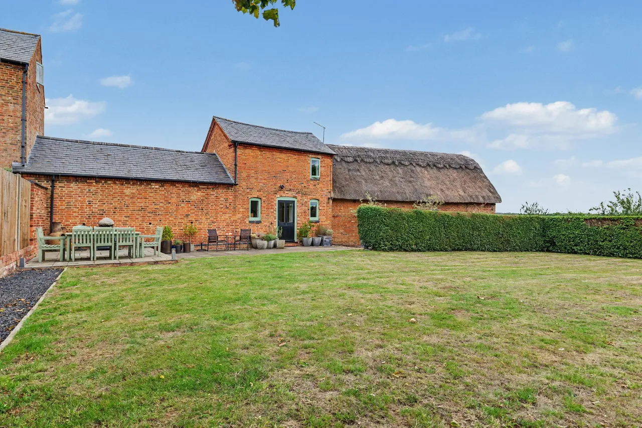 4 Abbey View, Welford, NN6, photo 3