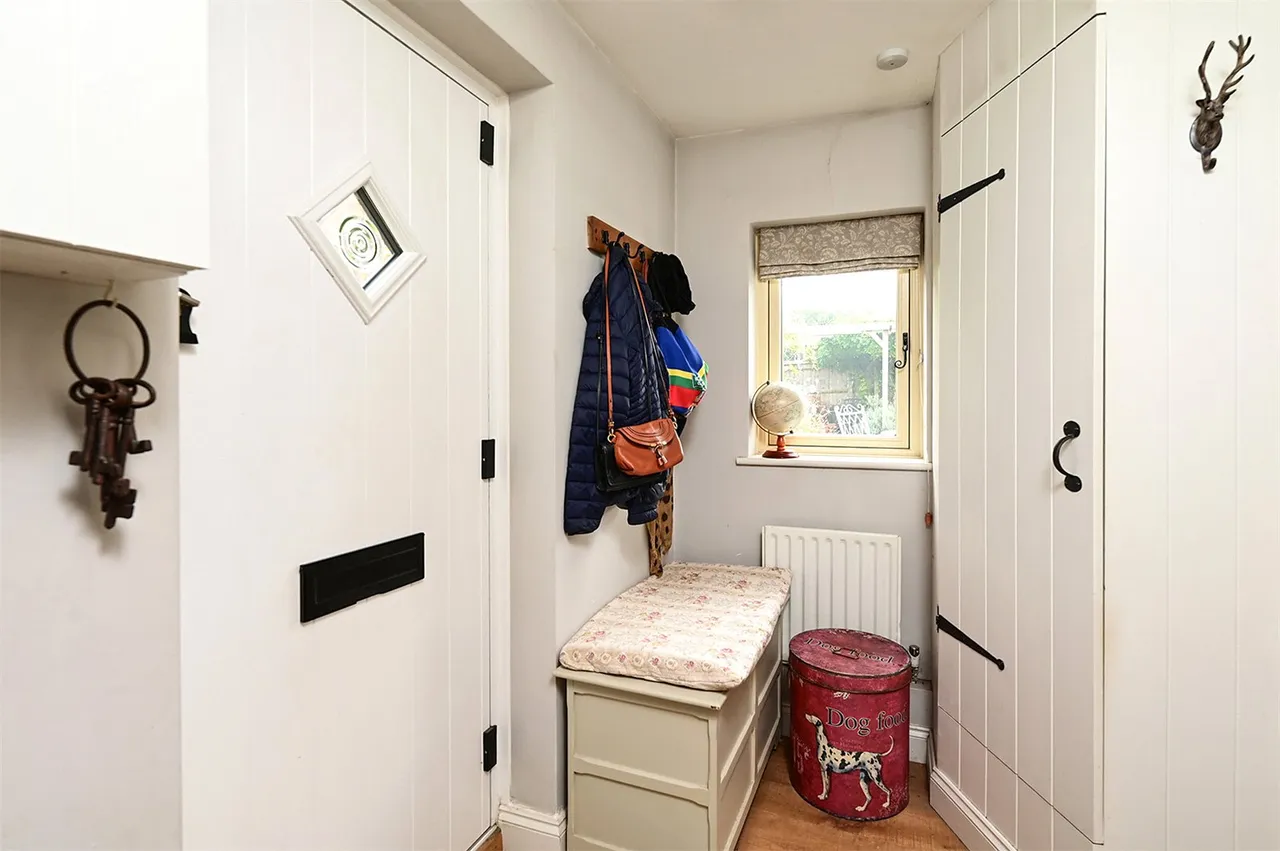 Grenadier Road, Ash Vale, Guildford, Surrey, GU12 5DT, photo 15