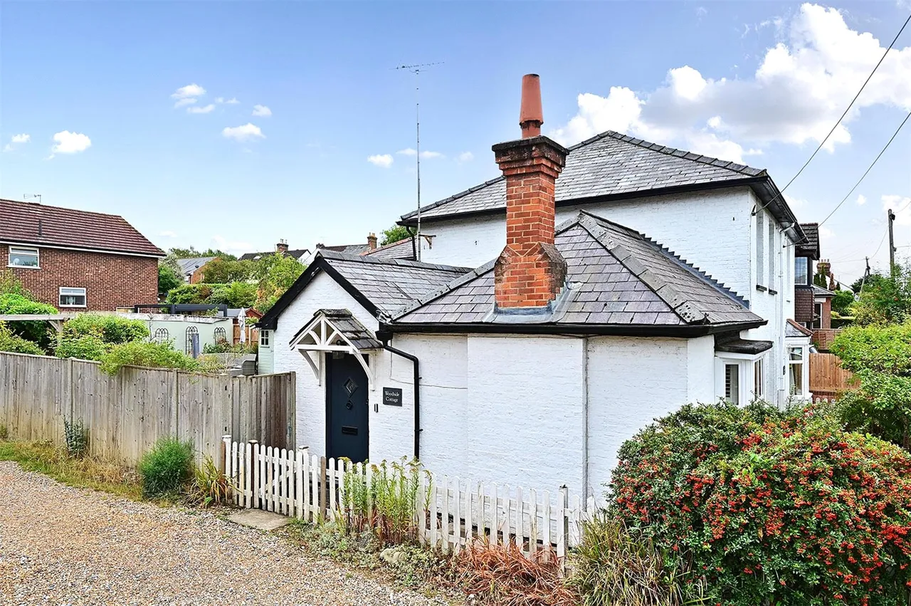 Grenadier Road, Ash Vale, Guildford, Surrey, GU12 5DT, photo 18
