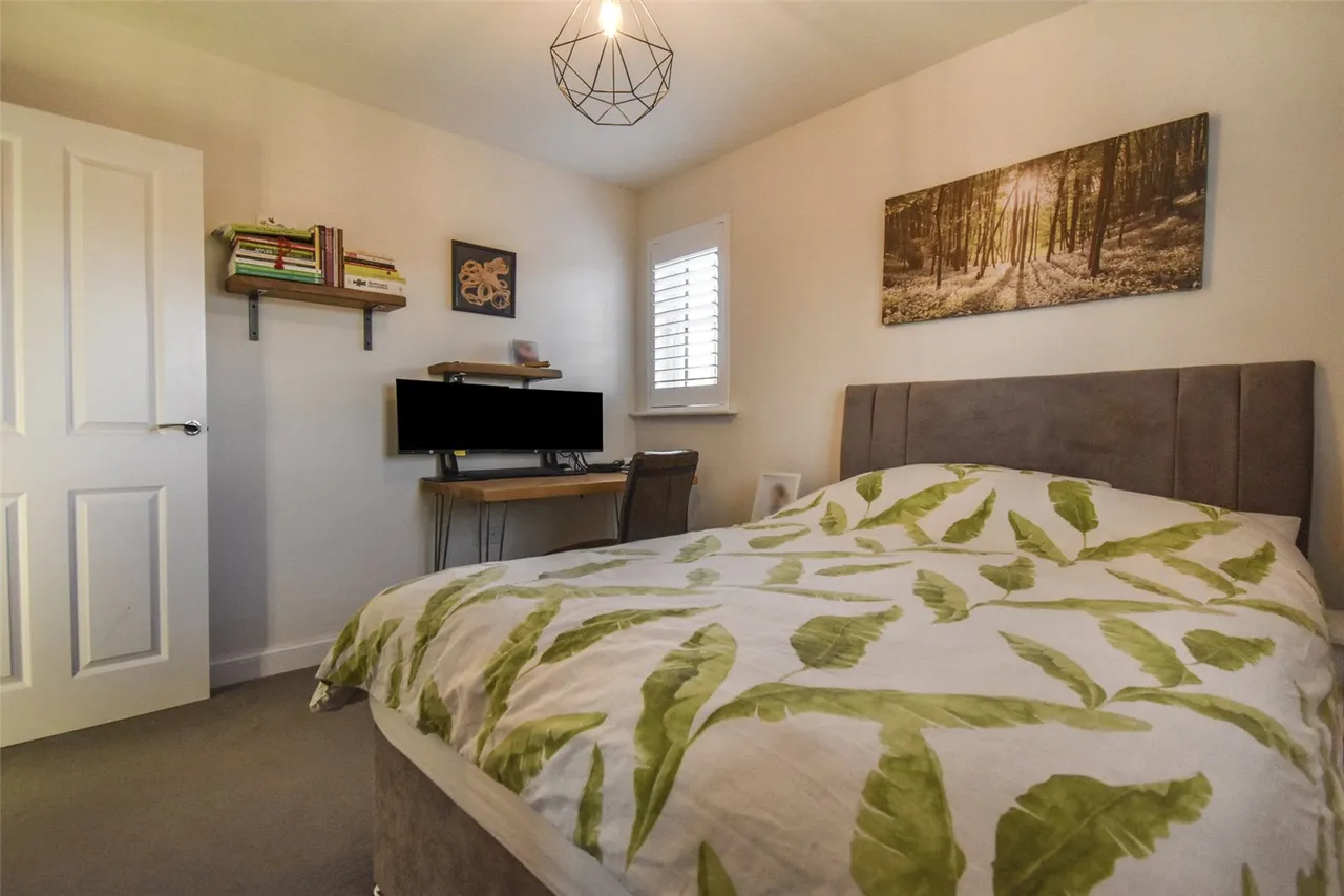 Barossa Road, Wellesley, Aldershot, Hampshire, GU11 4DT, photo 12