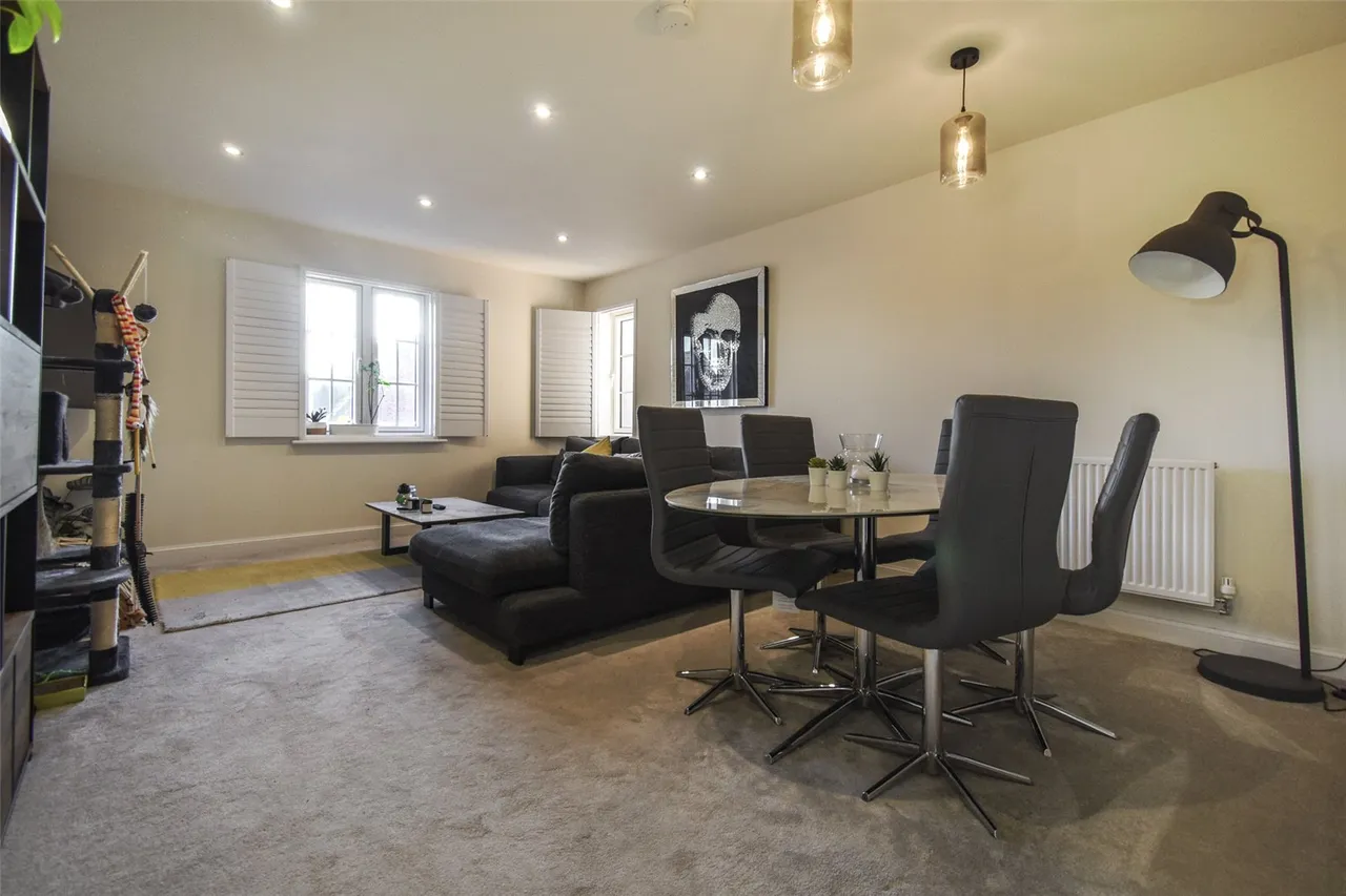 Barossa Road, Wellesley, Aldershot, Hampshire, GU11 4DT, photo 3