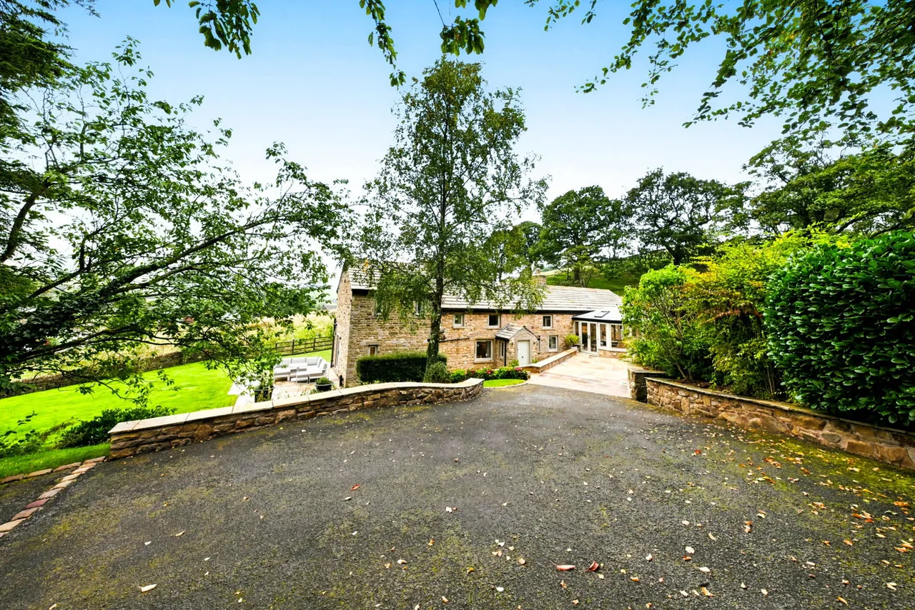 Burnley Road, Cliviger, BB10, photo 67