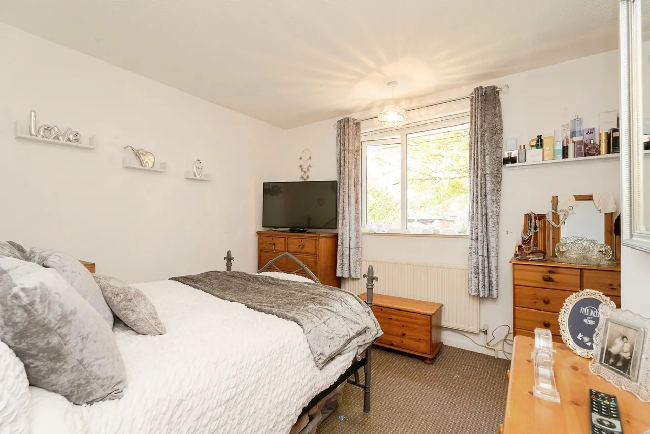 Theobald Road, Norwich, Norfolk, NR1, photo 8