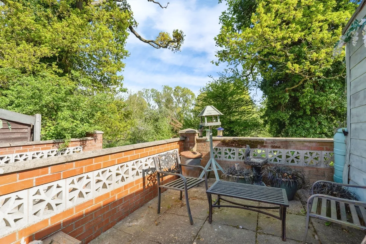 Theobald Road, Norwich, Norfolk, NR1, photo 16