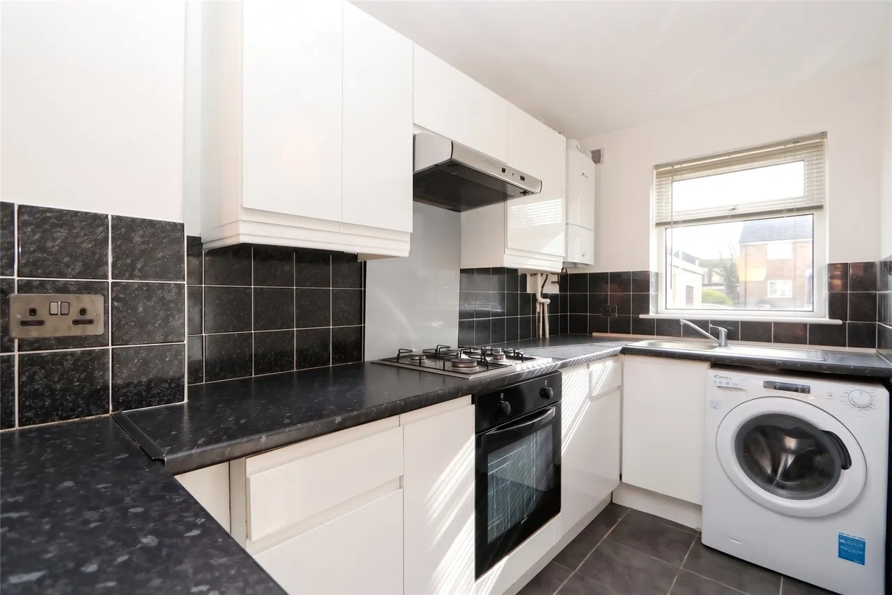 Bay Tree Close, Patchway, BS34, photo 3