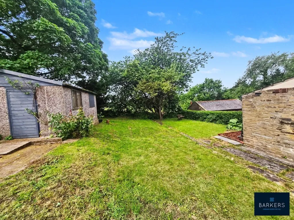 New Toftshaw, East Bierley BD4 6QN, photo 17
